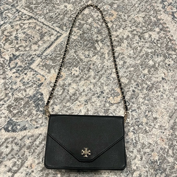 Tory Burch Handbags - Tory Burch Crossbody Bag in Black!🖤